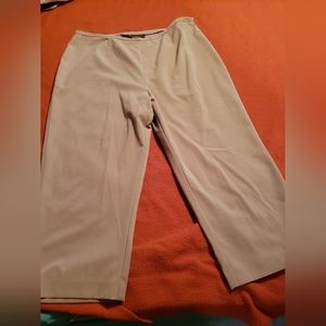 Very cute Capri pants